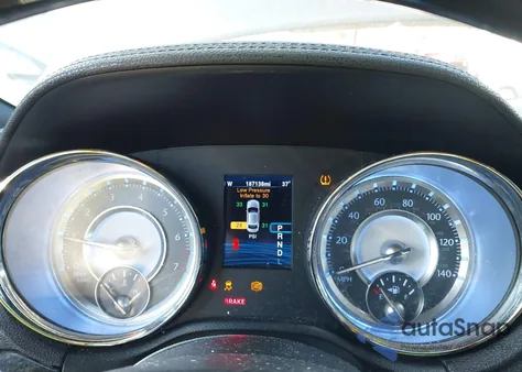 2014 Chrysler 300C из США, поврежденный, VIN 2C3CCAEGXEH264902